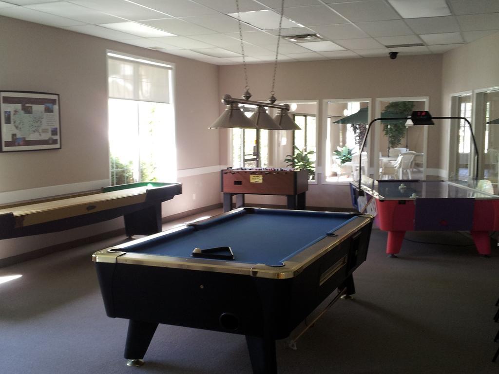 Radium Valley Vacation Resort Invermere Luaran gambar